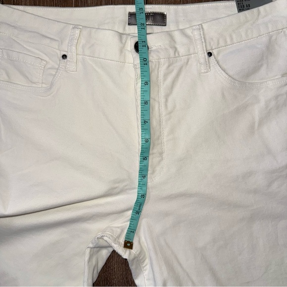 KUT FROM THE KLOTH meg high rise fab ab raw hem denim jeans in optic white - Picture 5 of 14